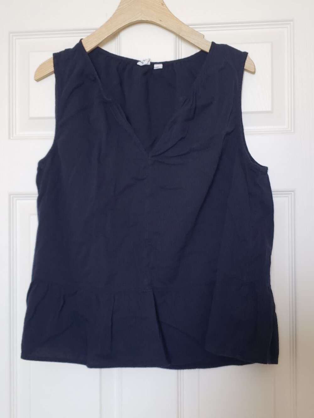 Gap Women's Navy Blue Sleeveless Peplum Top - Size Large - EUC